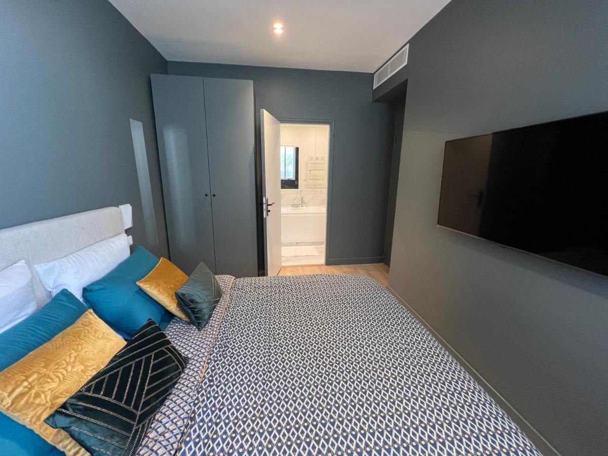 Apartment Relais Cocorico 2 Bedrooms With Ac, 2 Bathrooms, 8 Min Eiffel Tower Paris